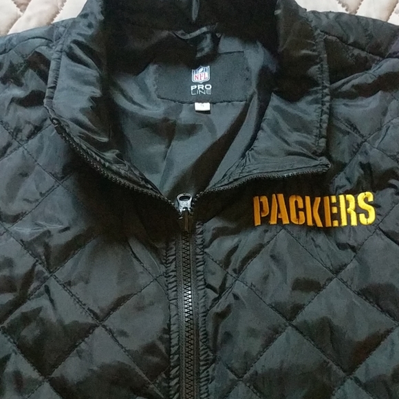 Vest - Picture 2 of 2